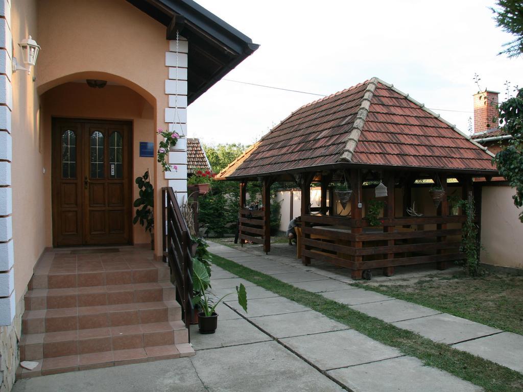 Apartments Vrata Baranje Билье Экстерьер фото