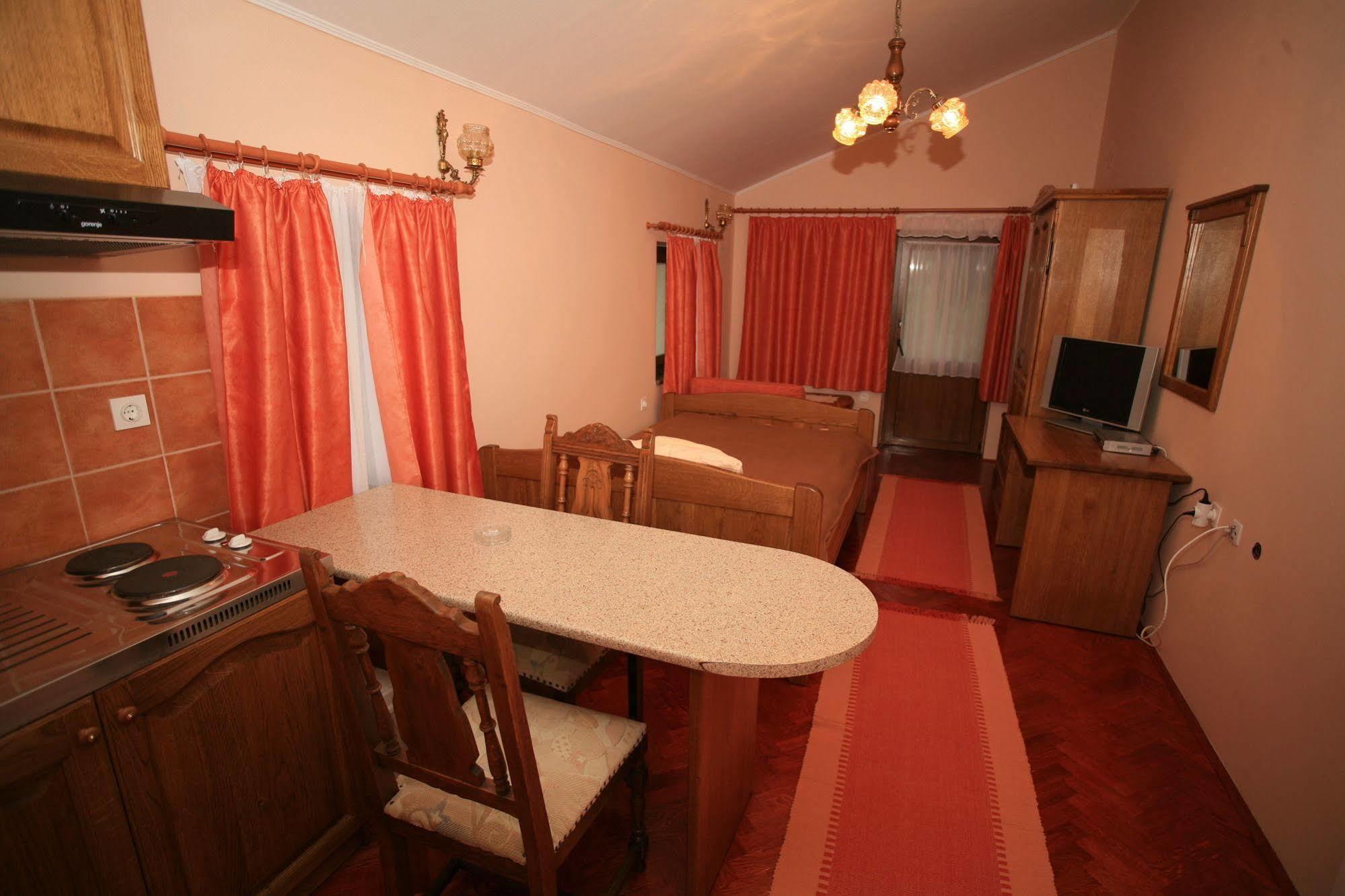 Apartments Vrata Baranje Билье Экстерьер фото